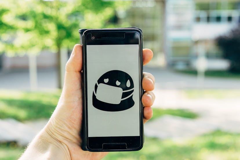 /why-you-should-protect-your-cell-phone-number-and-how-to-do-it-3v1z31o5 feature image