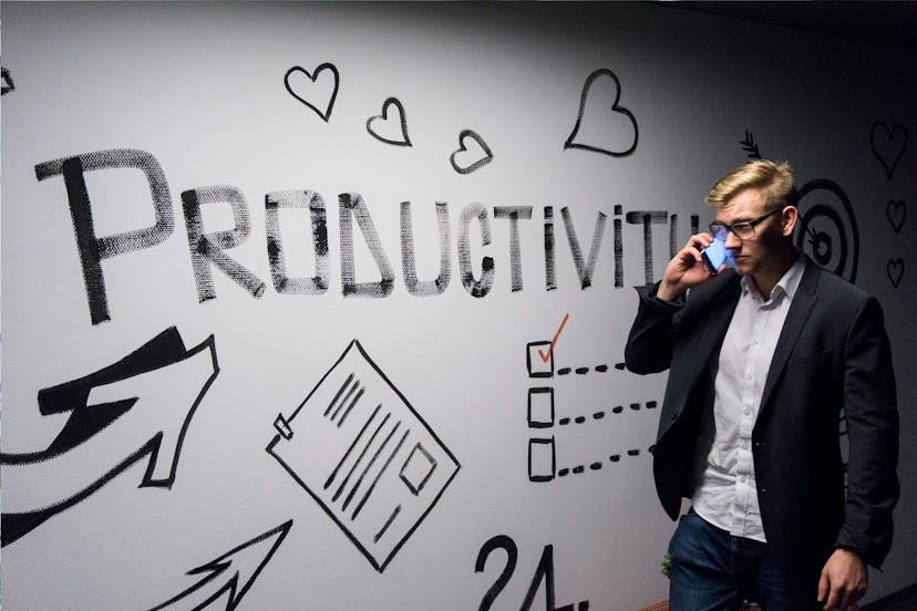 /ai-and-robotics-applications-promoting-productivity-in-retail feature image