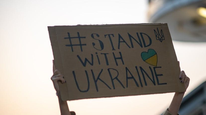 /nfts-that-fight-for-ukrainian-independence-and-freedom feature image