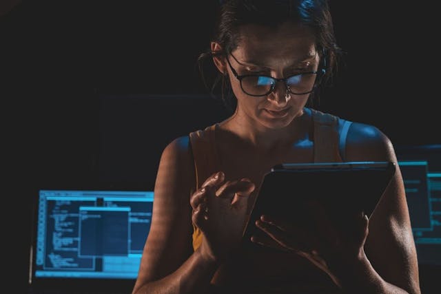 /navigating-the-cybersecurity-hiring-trenches-challenges-realities-and-paths-forward feature image