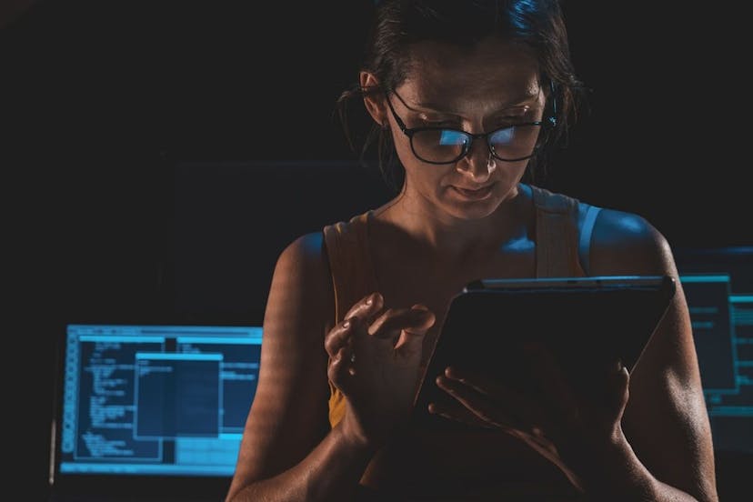 /navigating-the-cybersecurity-hiring-trenches-challenges-realities-and-paths-forward feature image