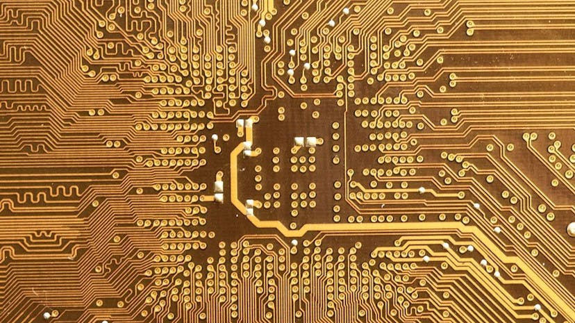 /load-balancing-for-high-performance-computing-using-quantum-annealing-grid-based-application feature image