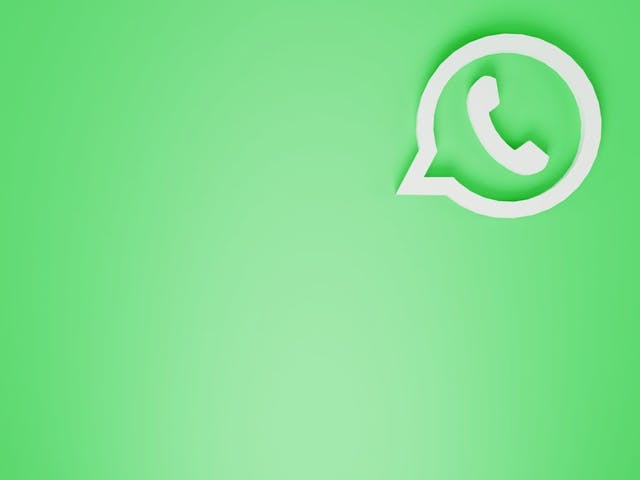 /understanding-whatsapp-architecture feature image