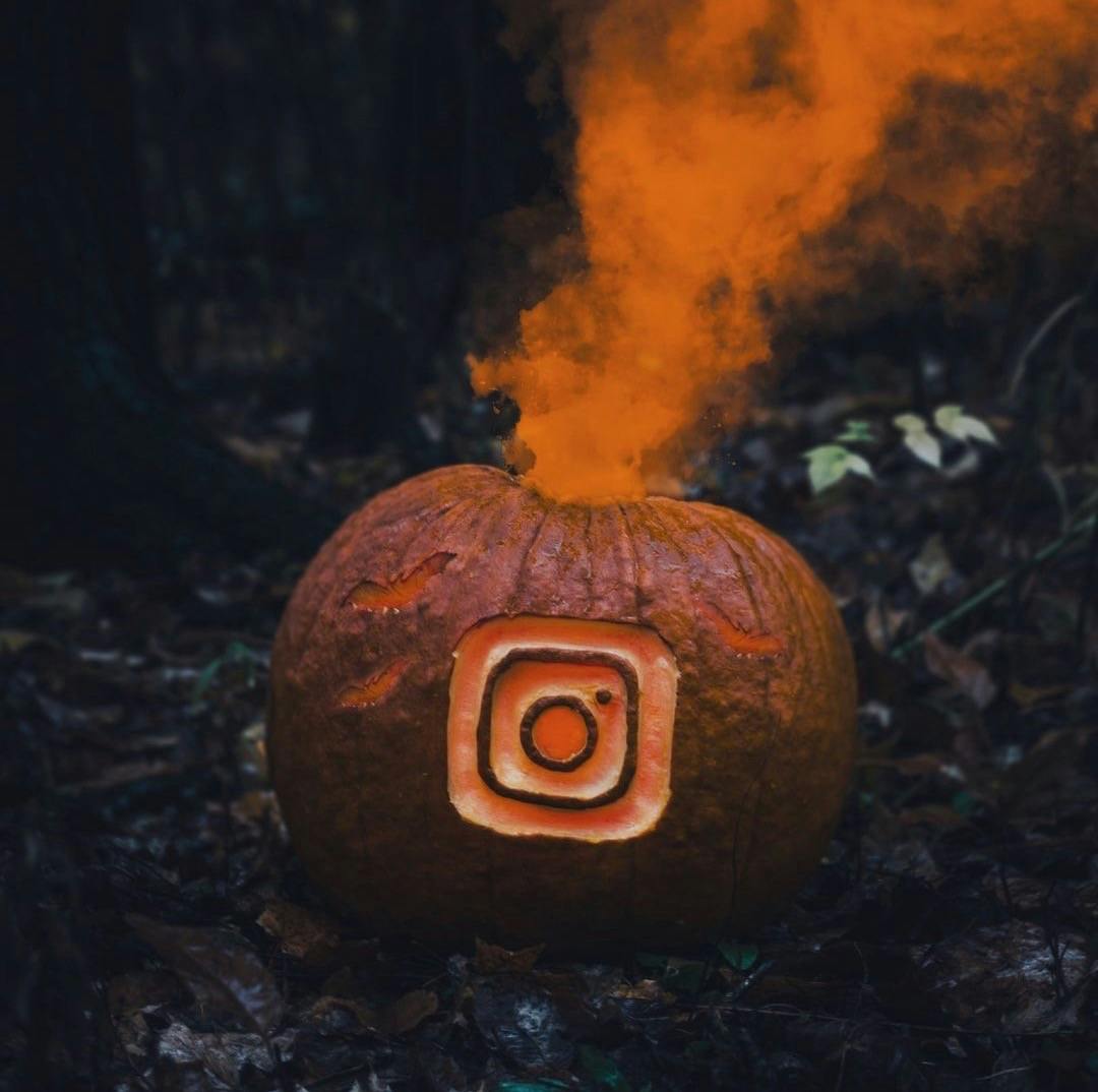 featured image - The Save Feature: Instagram’s New Favorite Ranking Signal
