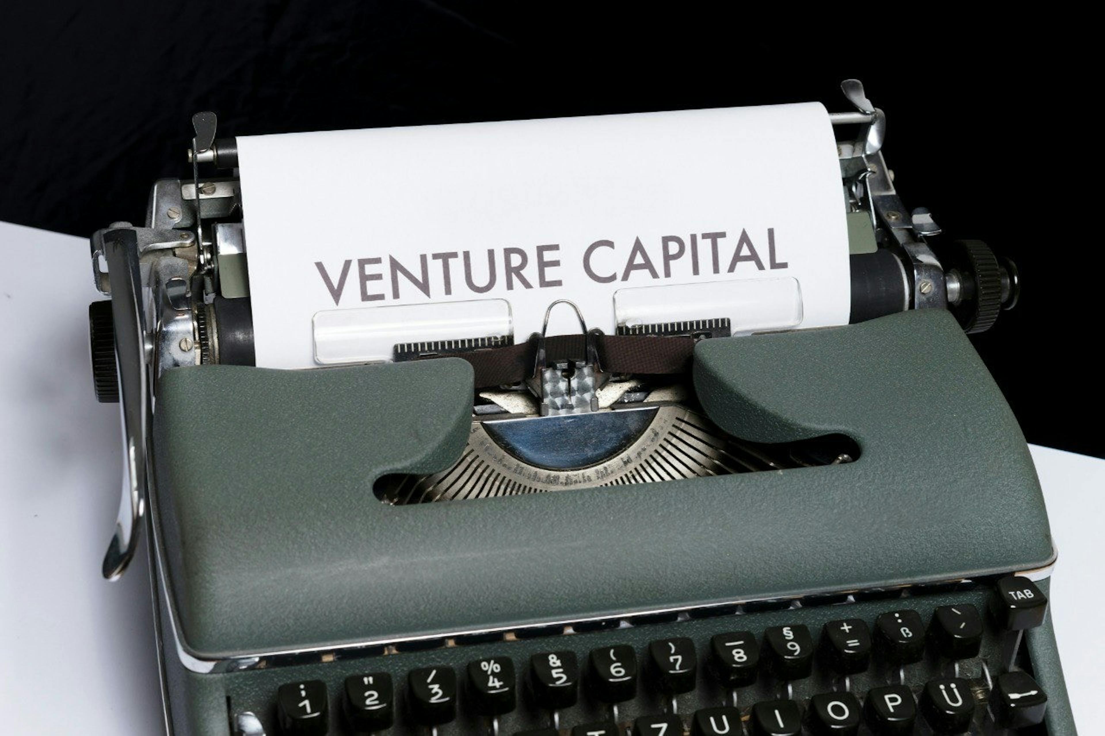featured image - Breaking into Venture Capital: Overcoming Obstacles and Embracing Potential 