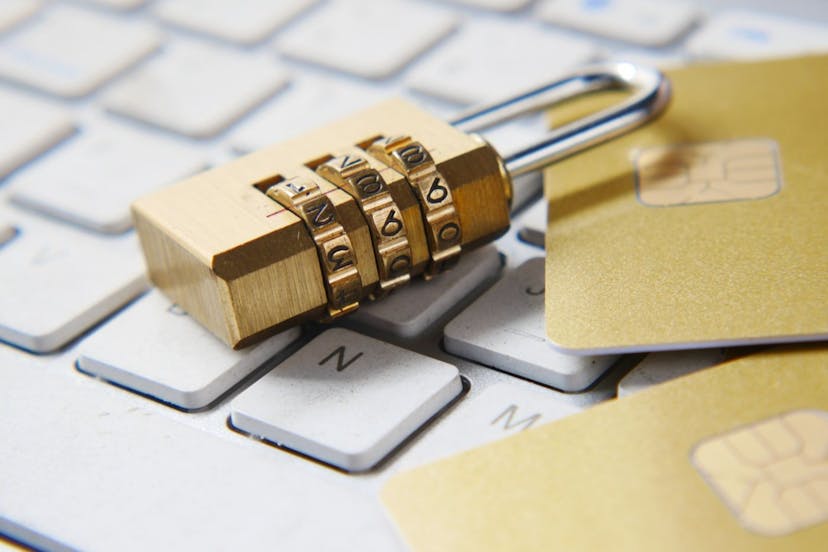 /3-secrets-you-probably-dont-know-about-your-isp-and-how-to-stop-them feature image