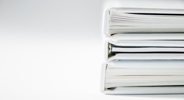 /writing-great-tech-specs-for-ios-features-a-practical-guide feature image
