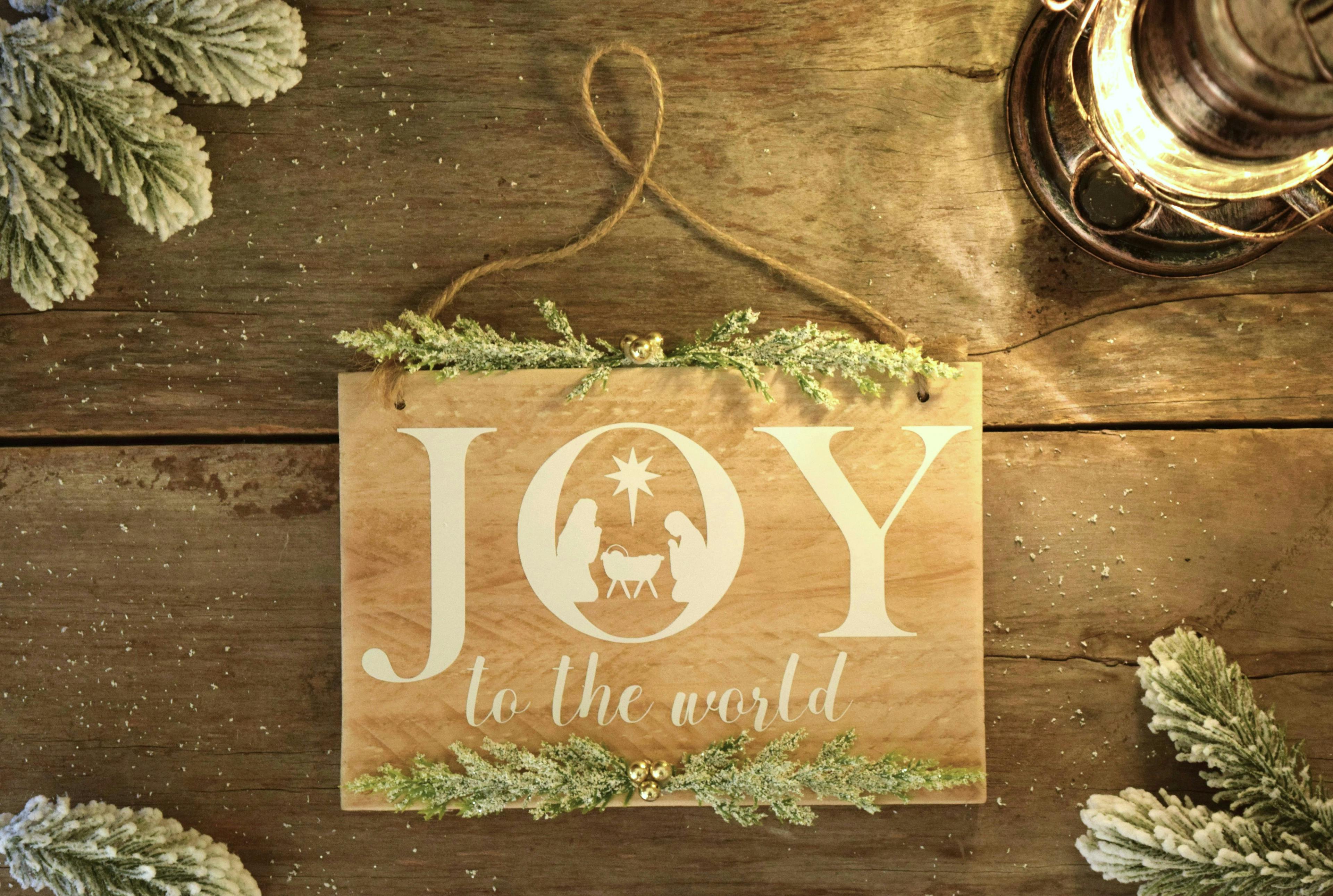 featured image - Joy to the World or Why Its Important to Be Kind During the Holidays 