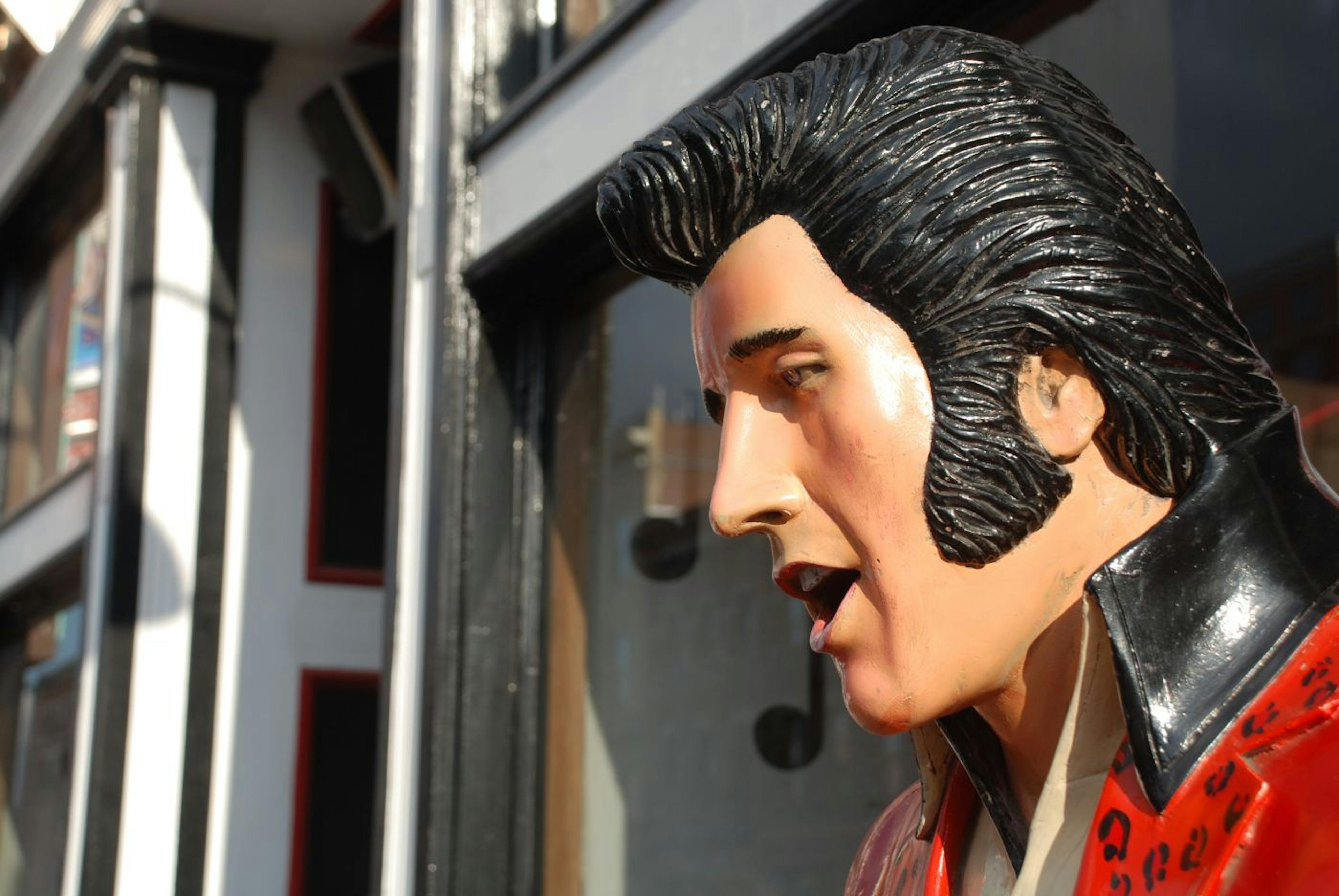 Elvis Presley Mannequin