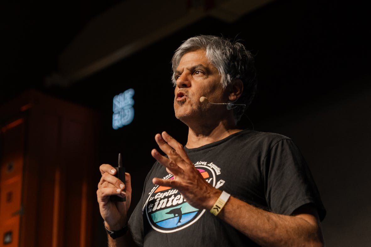 Maximiliano Contieri HackerNoon profile picture