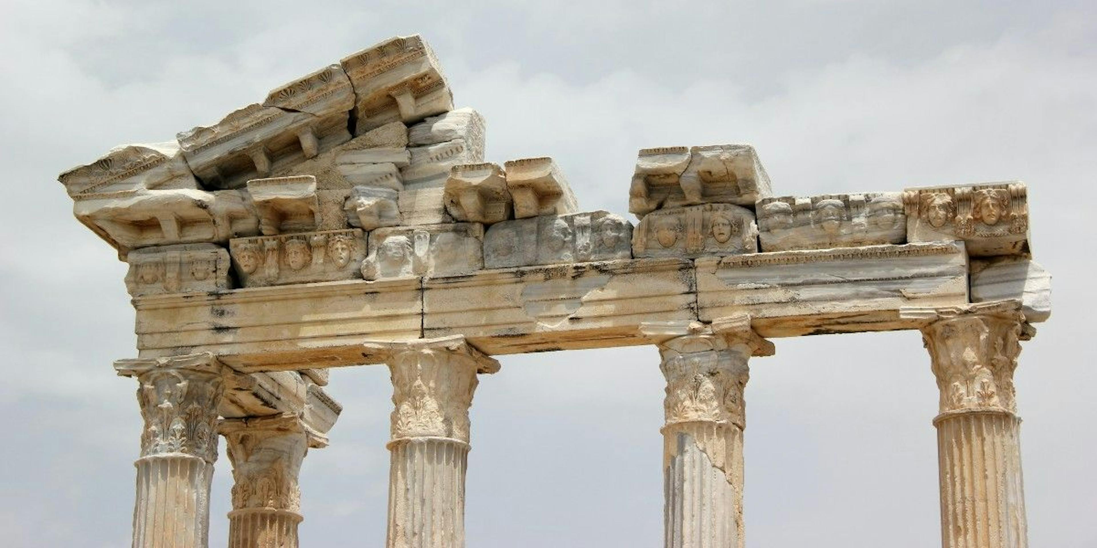 featured image - Deleting a Column from a Django Model on Production