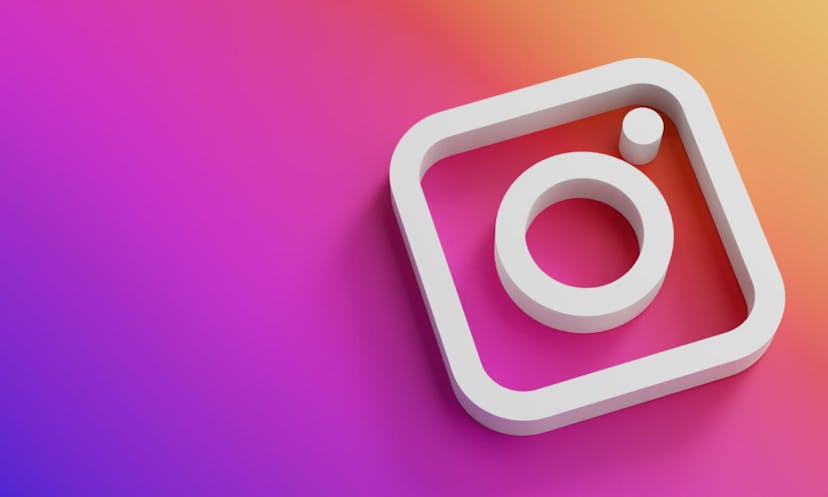 /4-signs-your-instagram-has-been-hacked-and-what-to-do feature image