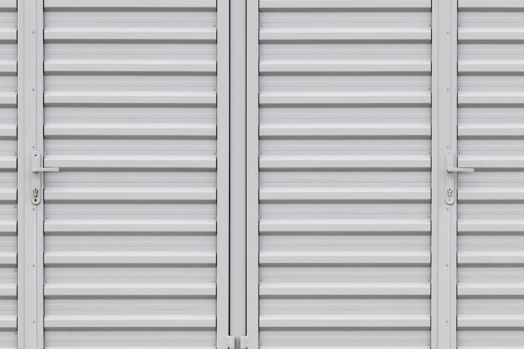 /how-to-style-horizontal-rules-in-css-styling-the-hr-tag feature image