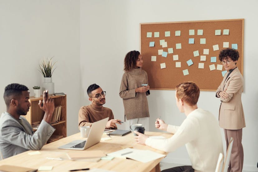 /data-science-teams-are-doing-it-wrong-putting-technology-ahead-of-people feature image
