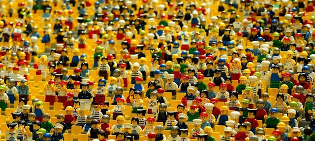 /a-step-by-step-guide-on-how-to-hire-engineering-managers feature image