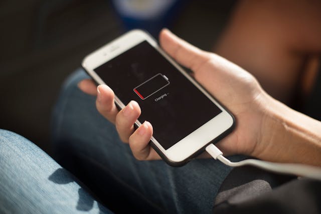 /confessions-of-a-battery-abuser-7a895c3c1b67 feature image