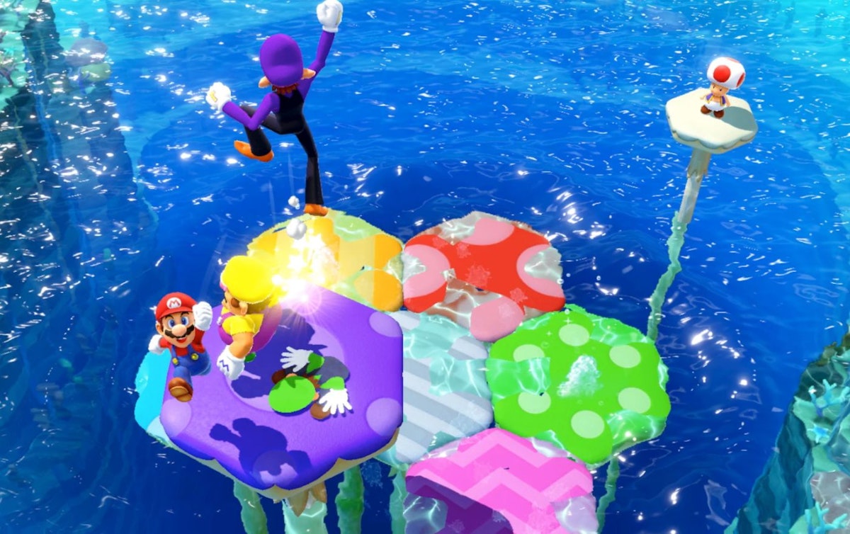 featured image - 10 Best Mario Party Games Ranked by Sales