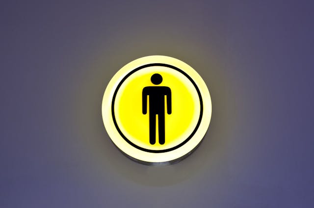 /can-crypto-grow-out-of-its-bro-culture-stigma-6c2533qp feature image