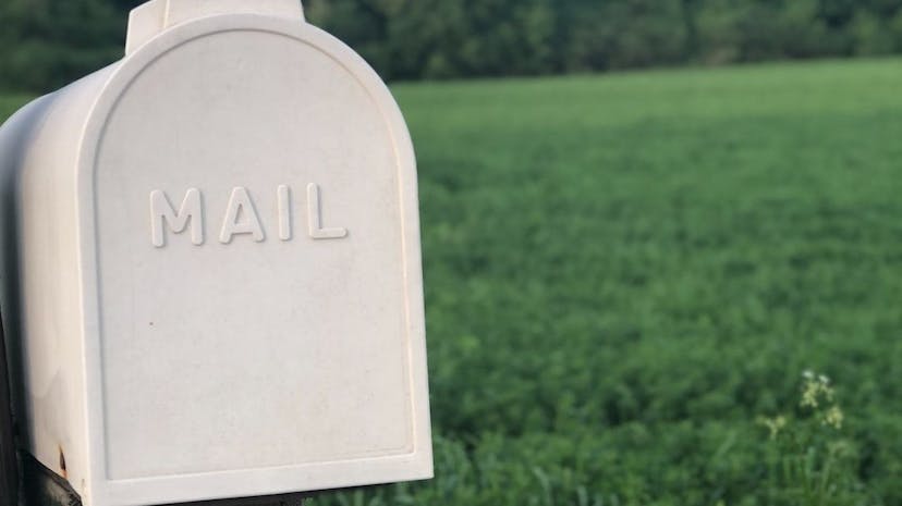 /how-to-read-gmail-emails-with-playwright feature image