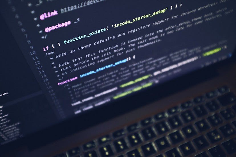/how-do-you-alternate-positive-and-negative-in-python feature image