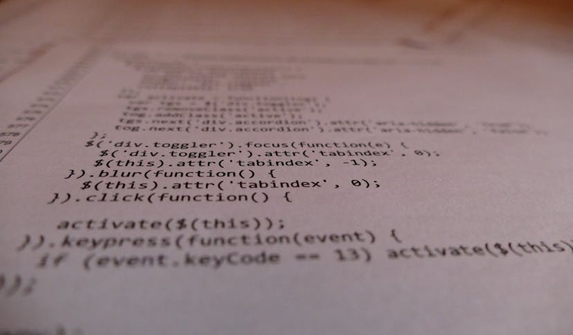 /setting-a-matrix-to-zero-in-java feature image