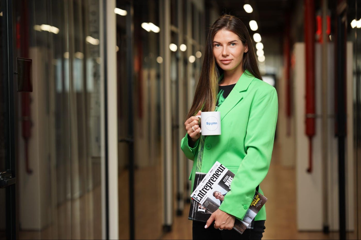 featured image - Proving Extraordinary Ability for the EB-1A Visa, According to Spynn