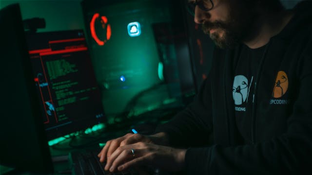 /cybersecurity-and-pysical-security-are-not-separate-matters feature image