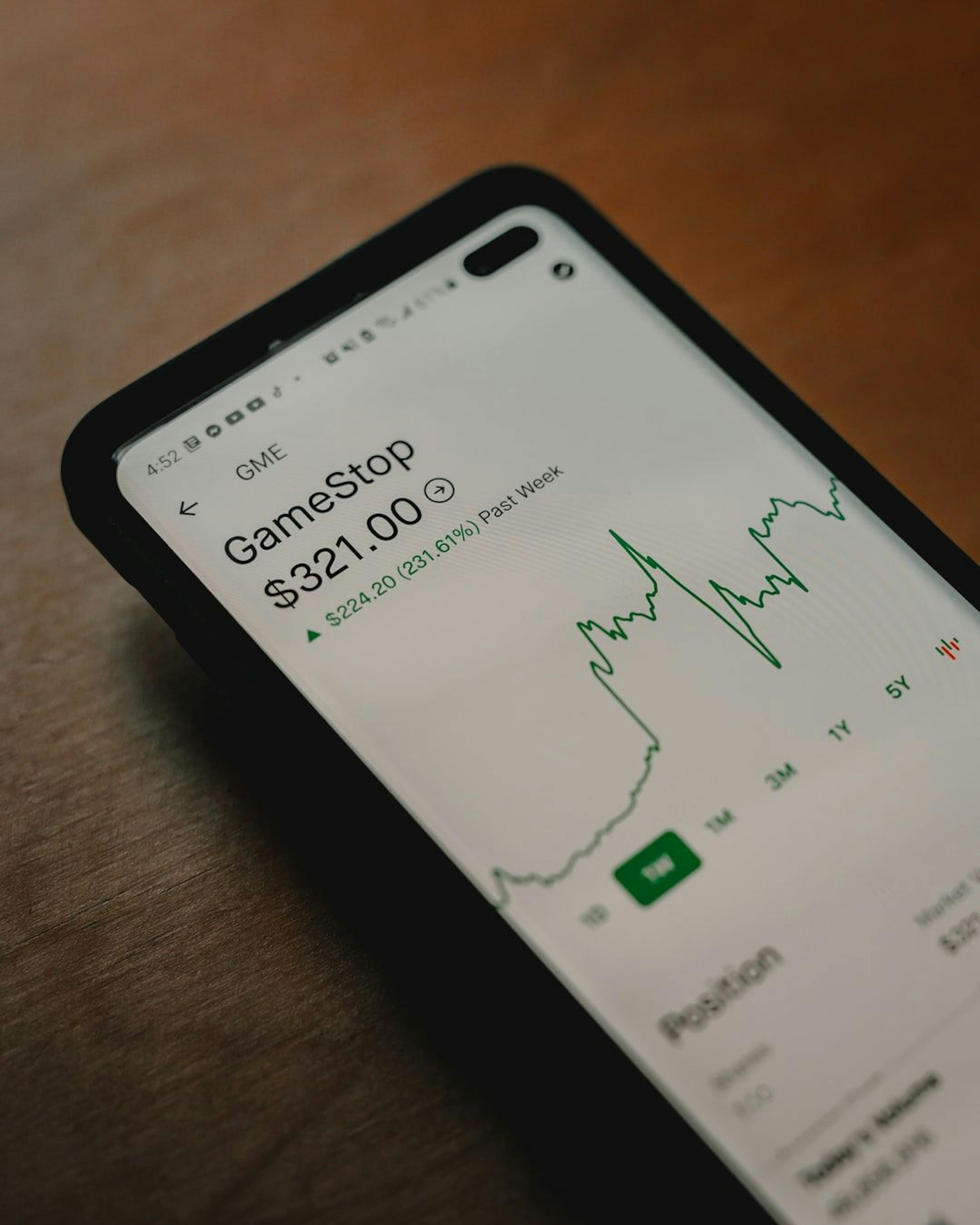 /robinhoods-double-soul-meme-investing-and-big-bucks-from-wall-street-5ms353p feature image