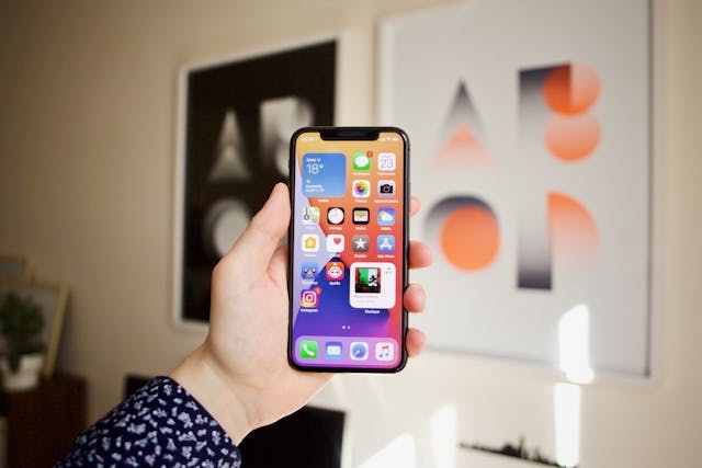 /how-to-become-an-ios-app-developer-in-2022 feature image