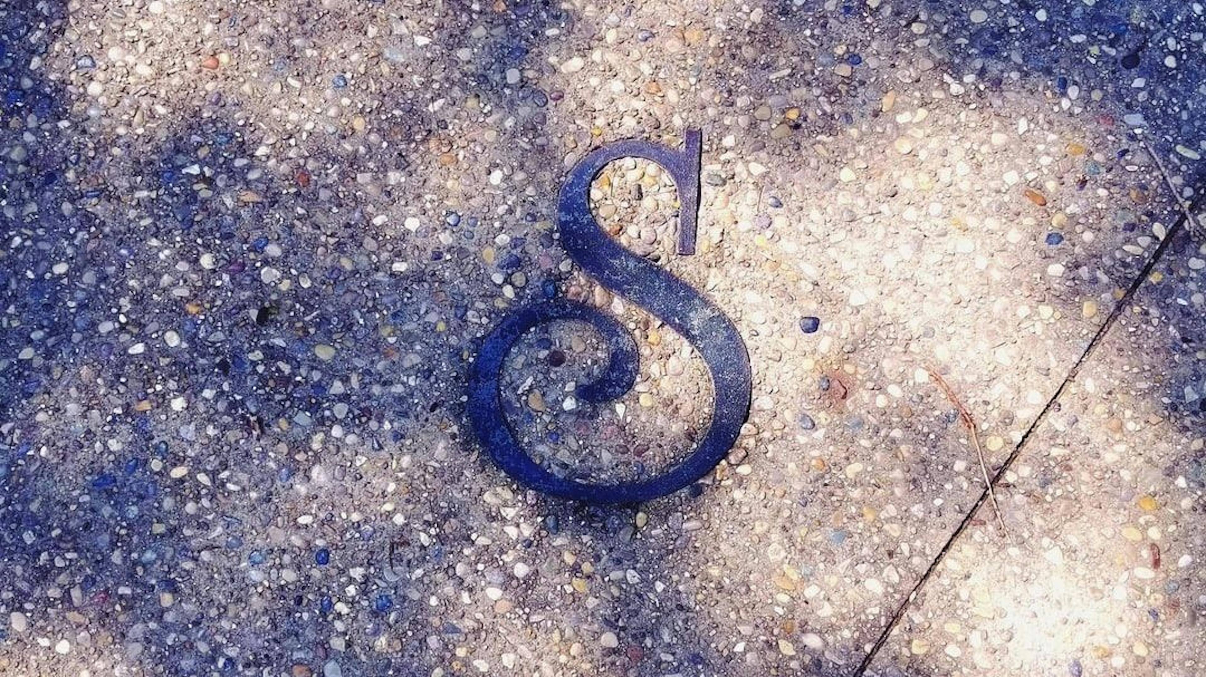 featured image - SOLID Principles in JavaScript: What Does the "S" Stand For?