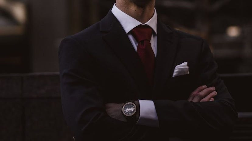 /who-should-the-ciso-report-to feature image