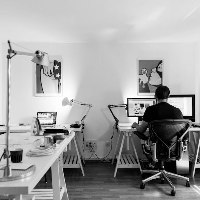 /how-to-manage-multiple-it-projects-like-an-expert-using-code-review-tools-4mt33wz feature image