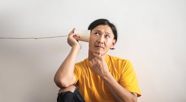 /when-product-managers-should-listen-to-their-users feature image