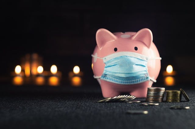 /5-tips-to-save-money-on-medication-bills-without-compromising-quality feature image