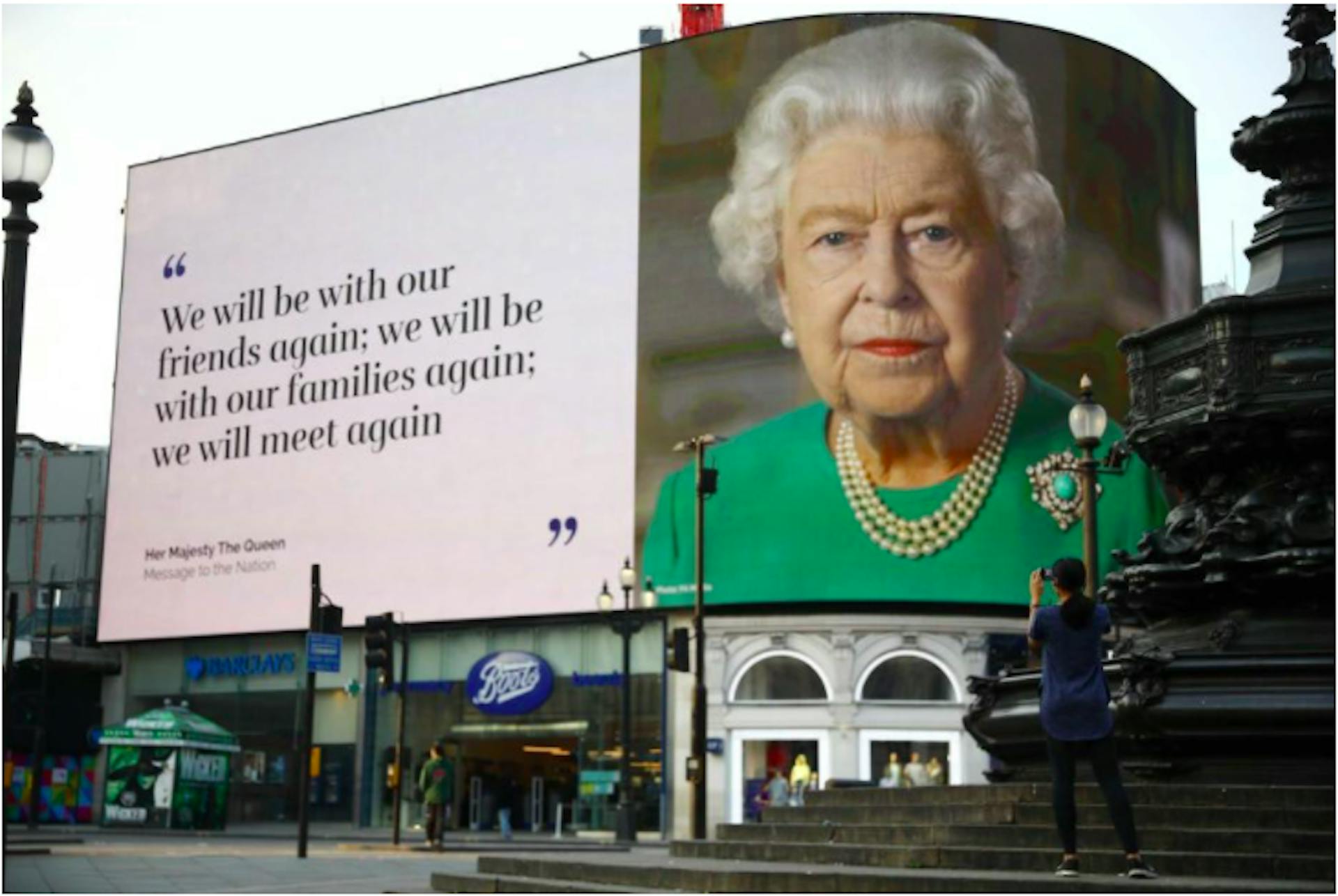 Queen Elizabeth II’s message of hope in Piccadilly Circus