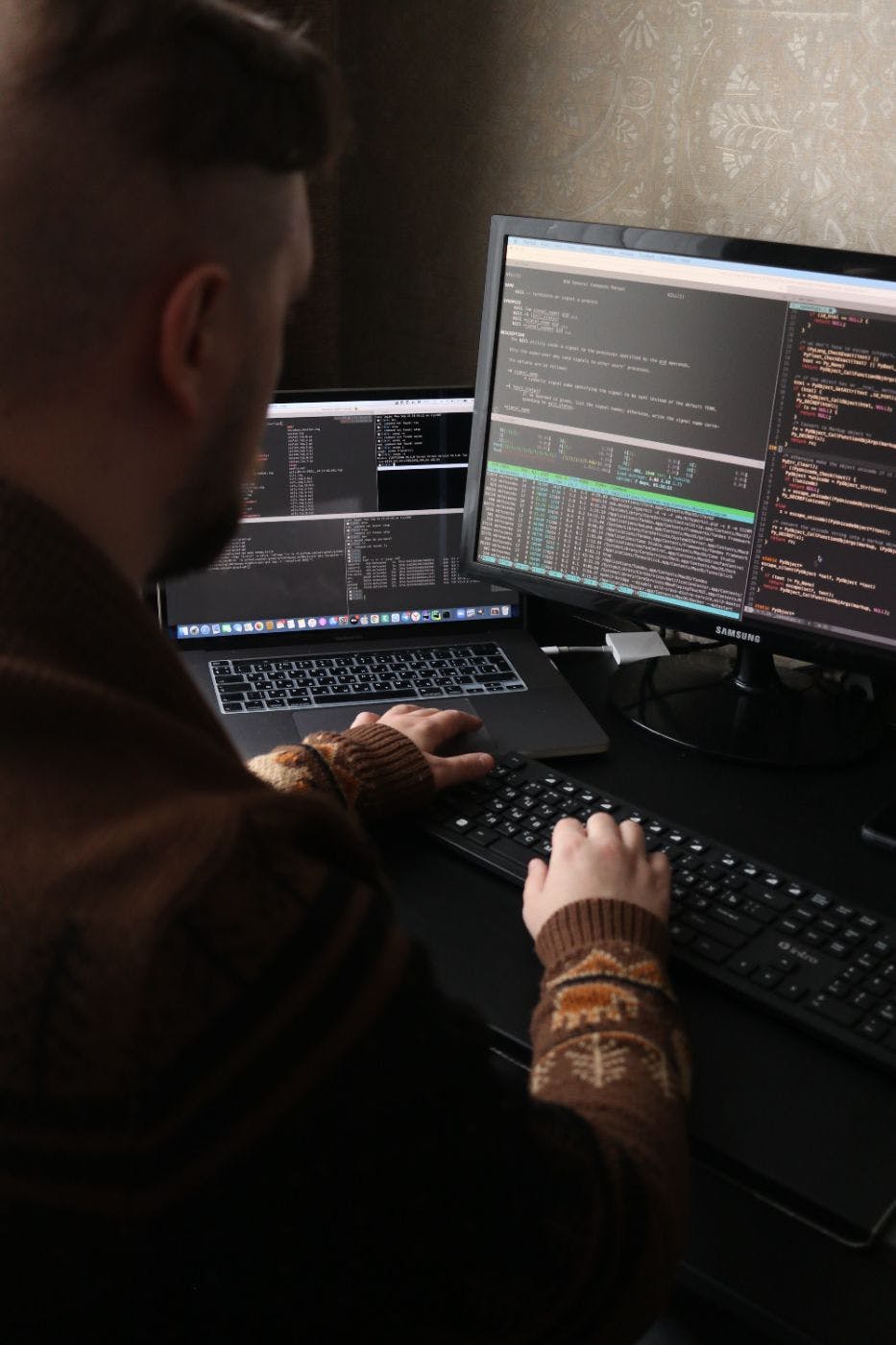 /tips-to-choose-the-best-tech-stack-in-2023 feature image