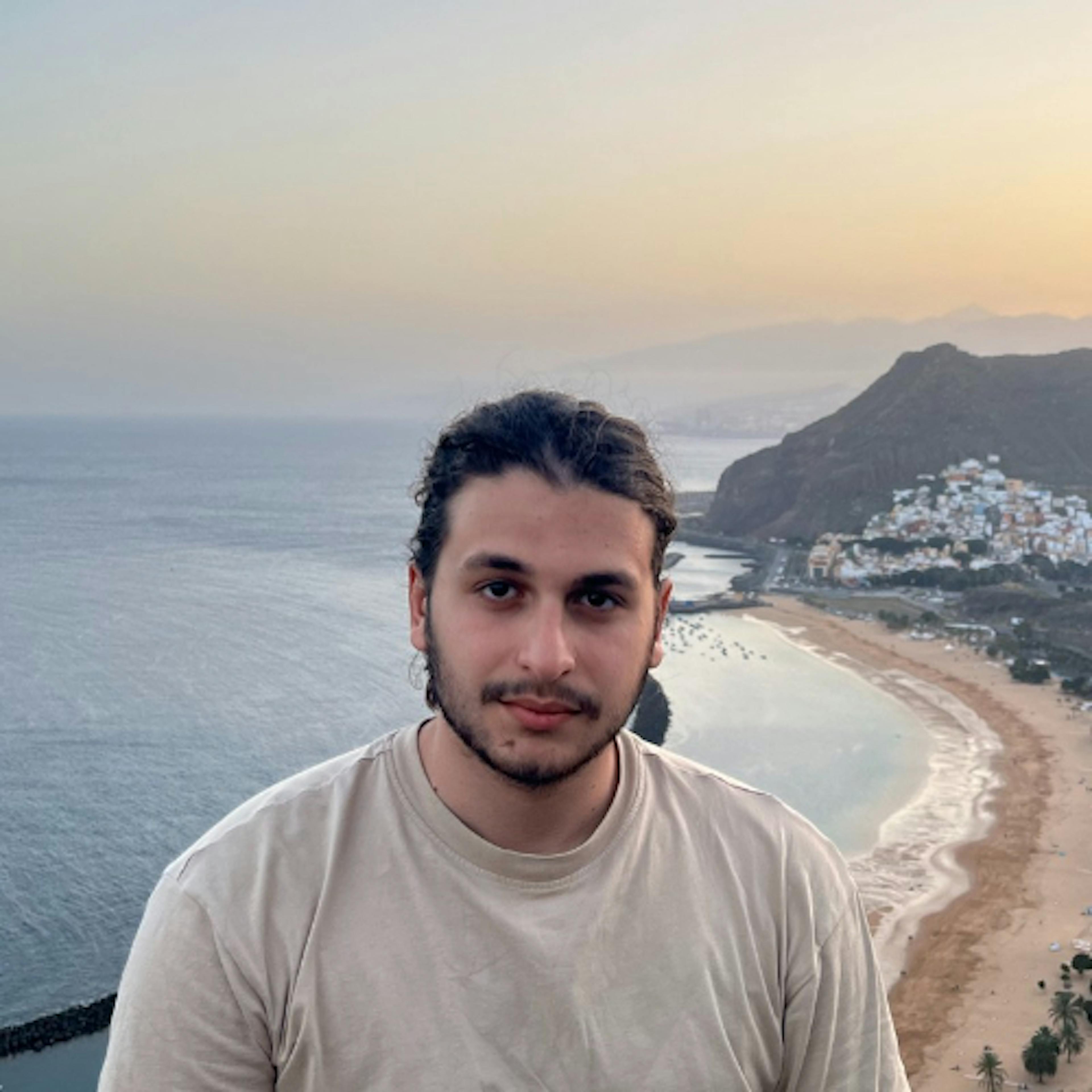 Abgar Simonean HackerNoon profile picture