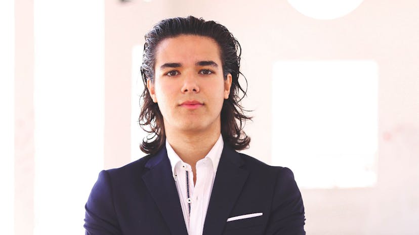 /an-interview-with-hello-co-founder-alvaro-pintado-we-want-to-be-the-google-of-web3 feature image