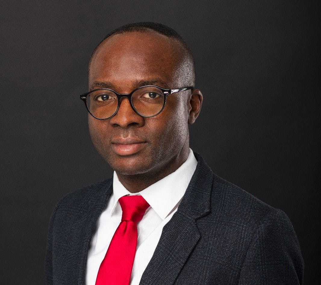 featured image - 「FTX スキャンダルは、仮想通貨業界に SEC 規制が必要であることを証明しています」