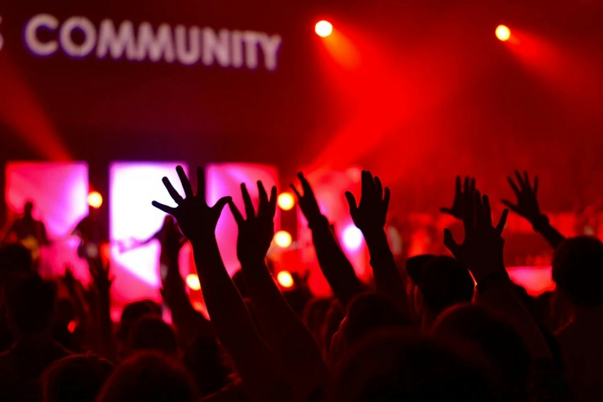 featured image - 3 ways to build a strong community around your business