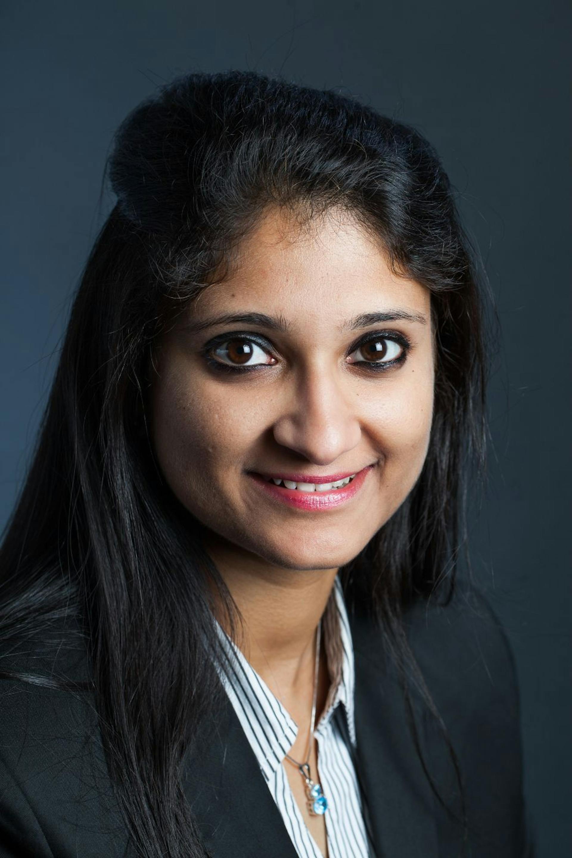 featured image - Sobre ser uma mulher de cor na tecnologia com Akanksha Gupta da Amazon AWS