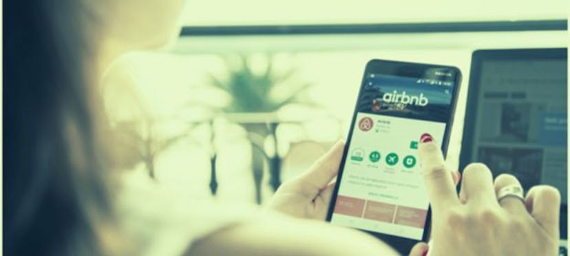 /airbnb-business-case-study-what-makes-airbnb-so-successful feature image