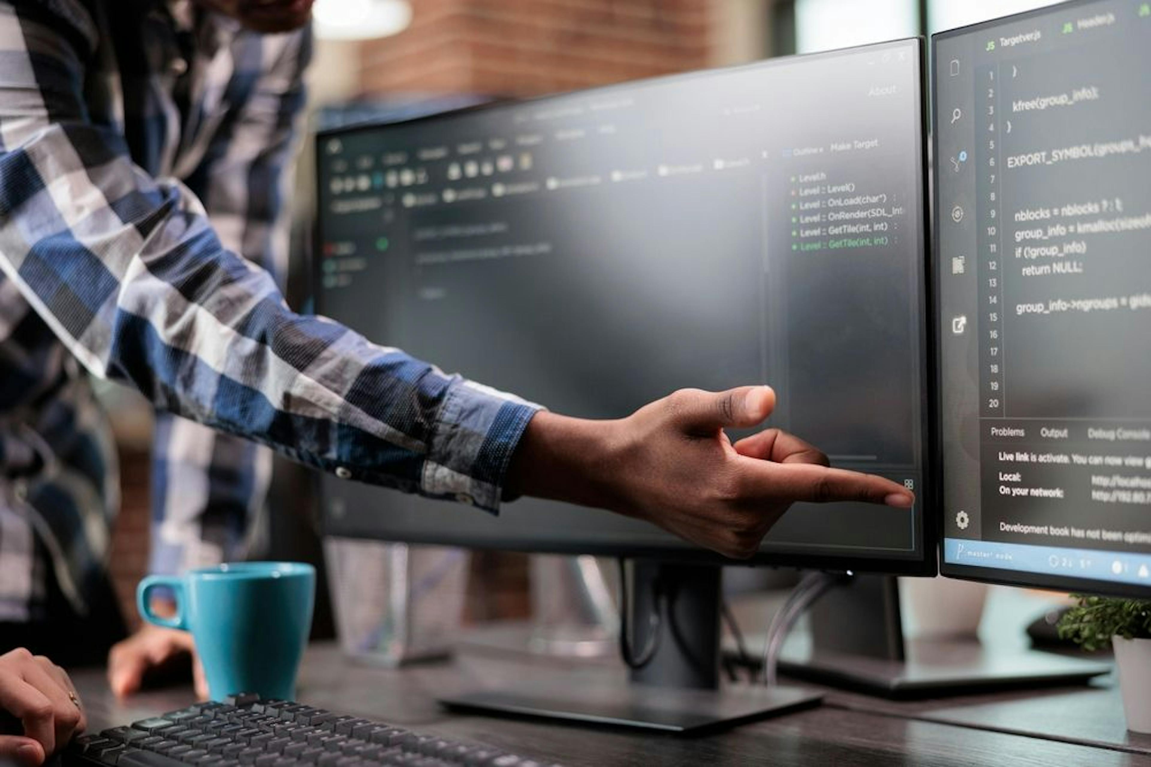 /7-common-app-development-mistakes-that-you-should-avoid feature image