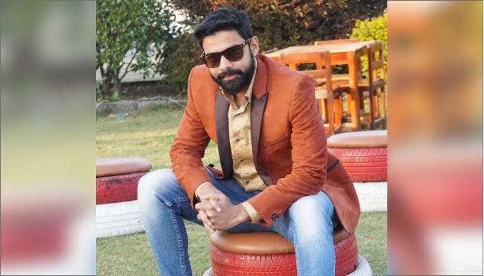 featured image - An Interview With The Founder of Maven Cluster: How Faheem Hasan Turned The Business Profitable