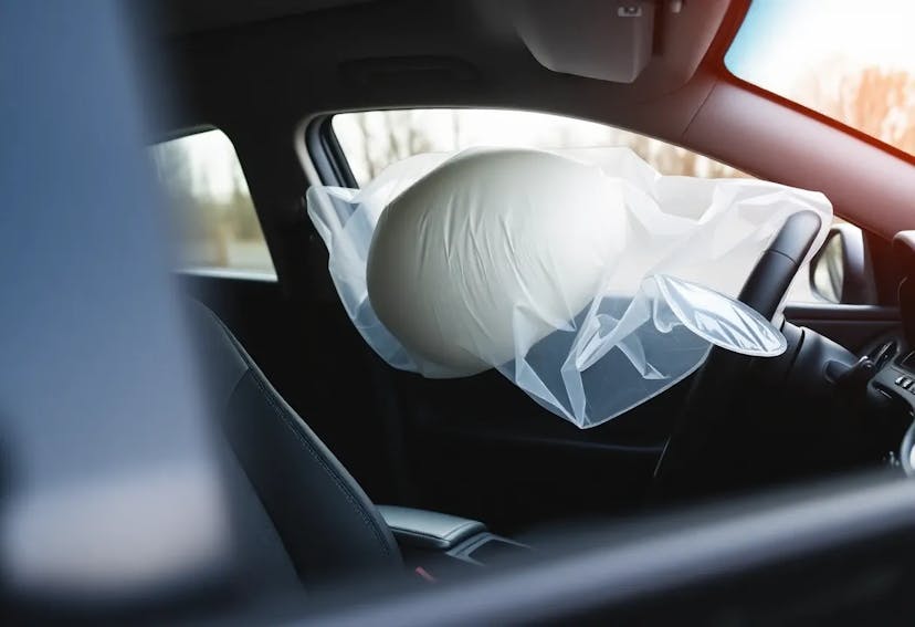 /can-airbags-prevent-acl-injuries-testing-knee-saving-tech-in-the-lab feature image