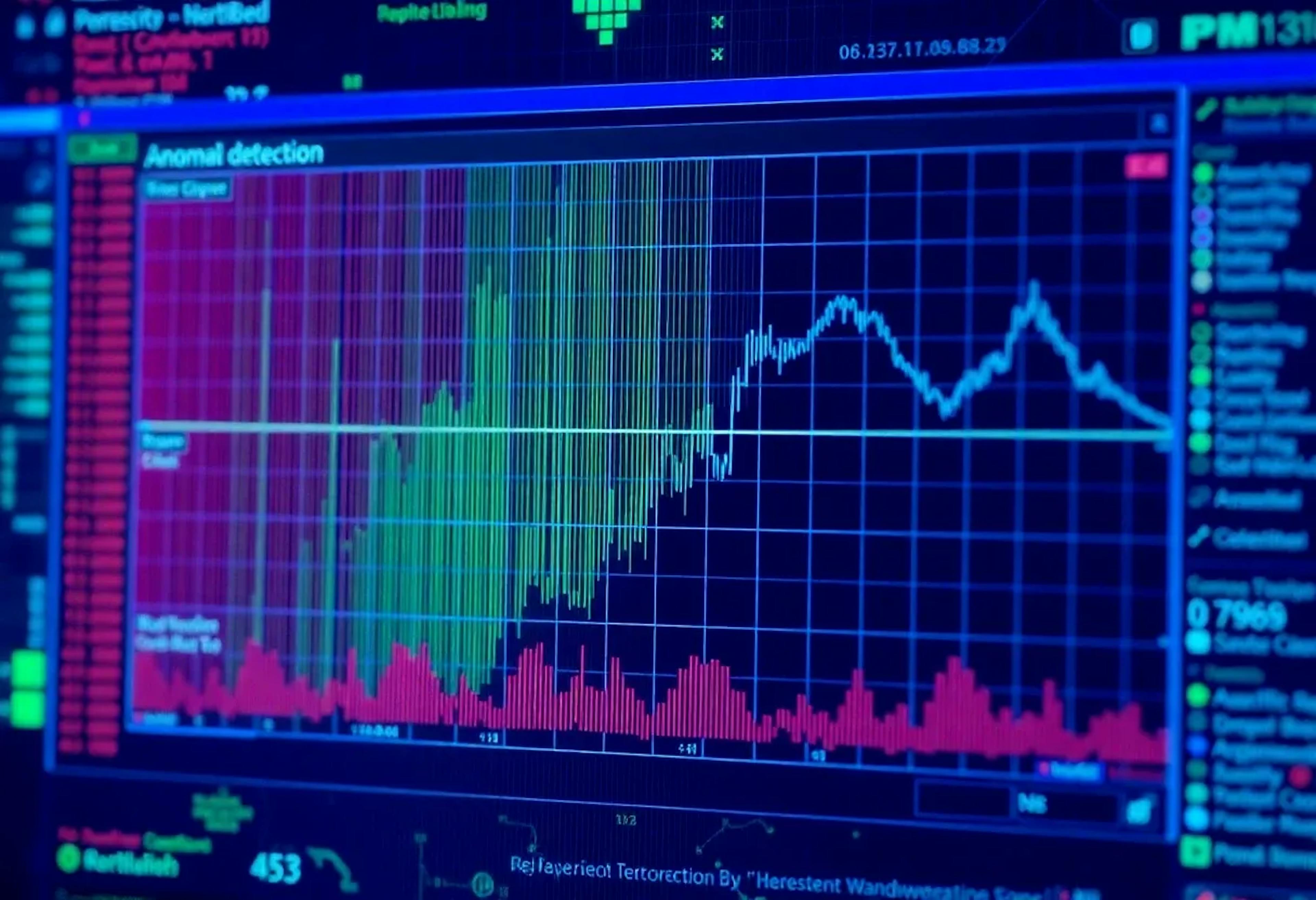 /transformer-models-outperform-traditional-algorithms-in-log-anomaly-detection feature image