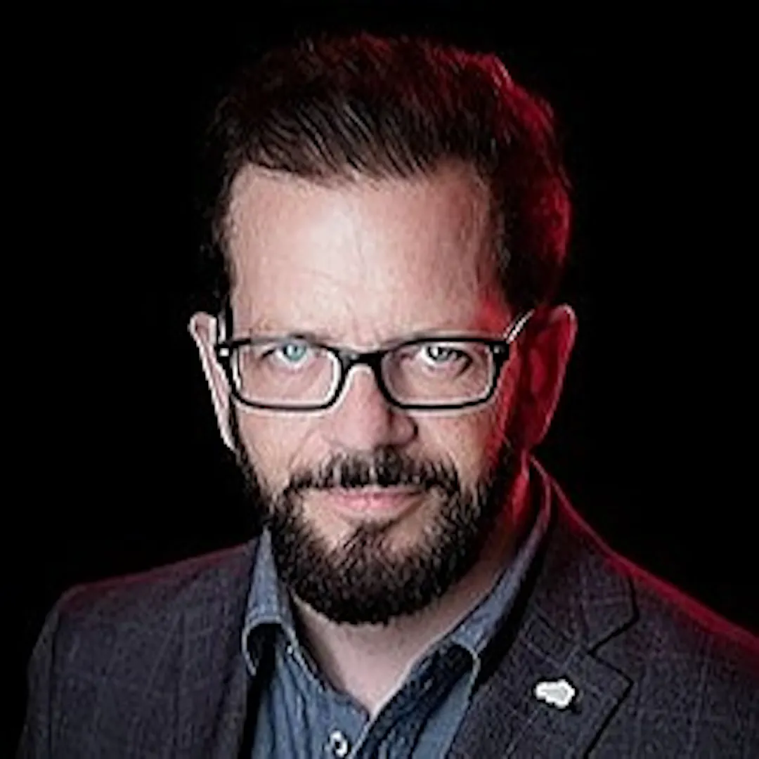 by Stewart Rogers @therealsjr #TECH-STORIES