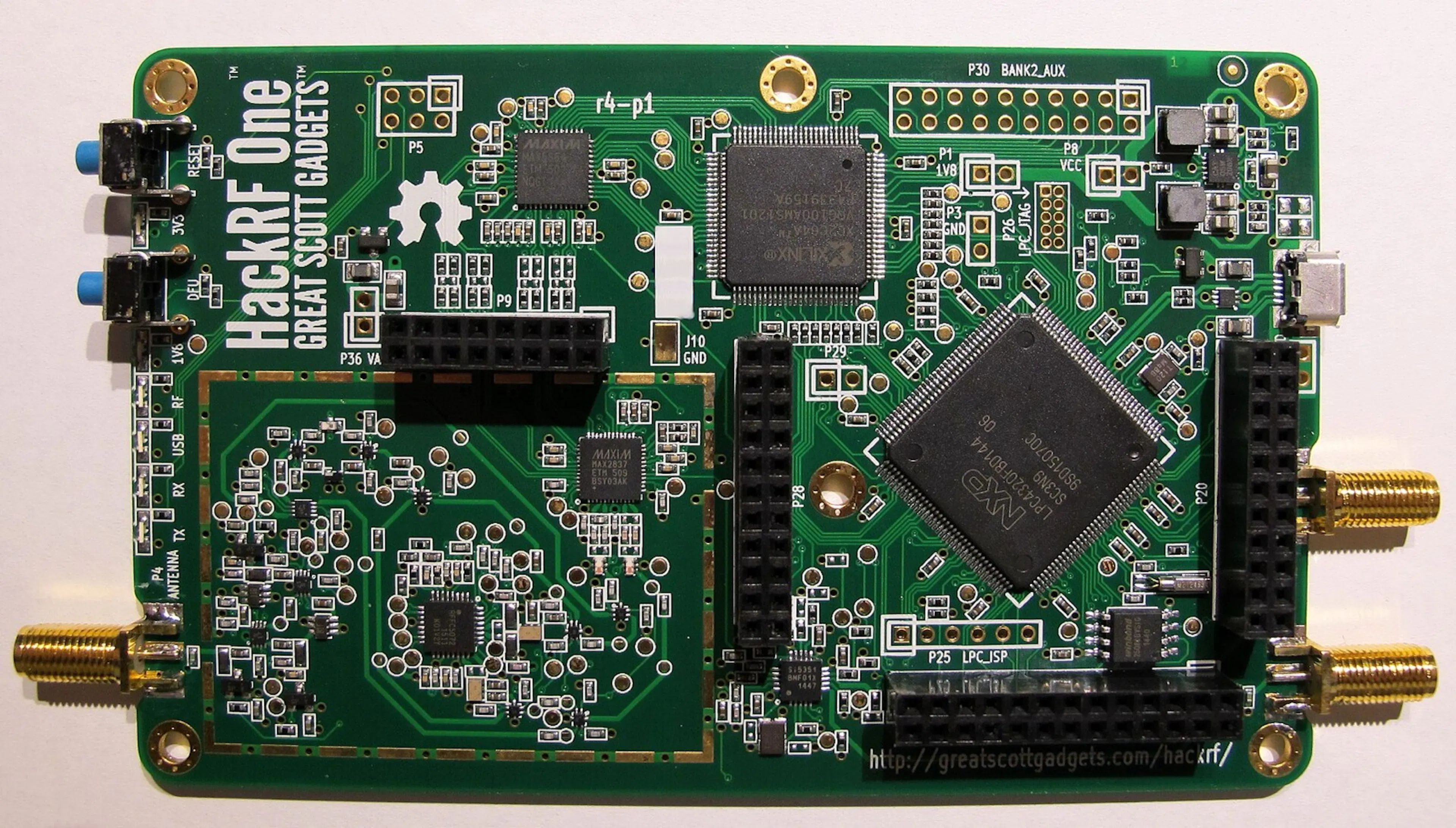 A bare software-defined radio board. Bolt one of these to an ordinary PC running Amarisoft's code and you have a cellular base station.