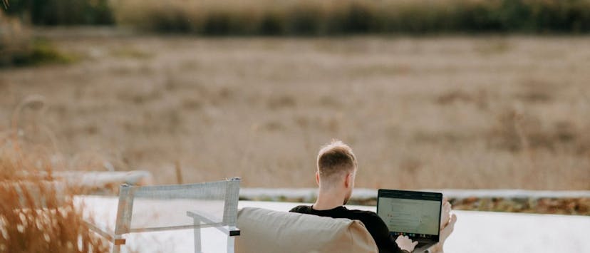 /searching-for-a-unicorn-or-how-to-build-an-effective-remote-team feature image