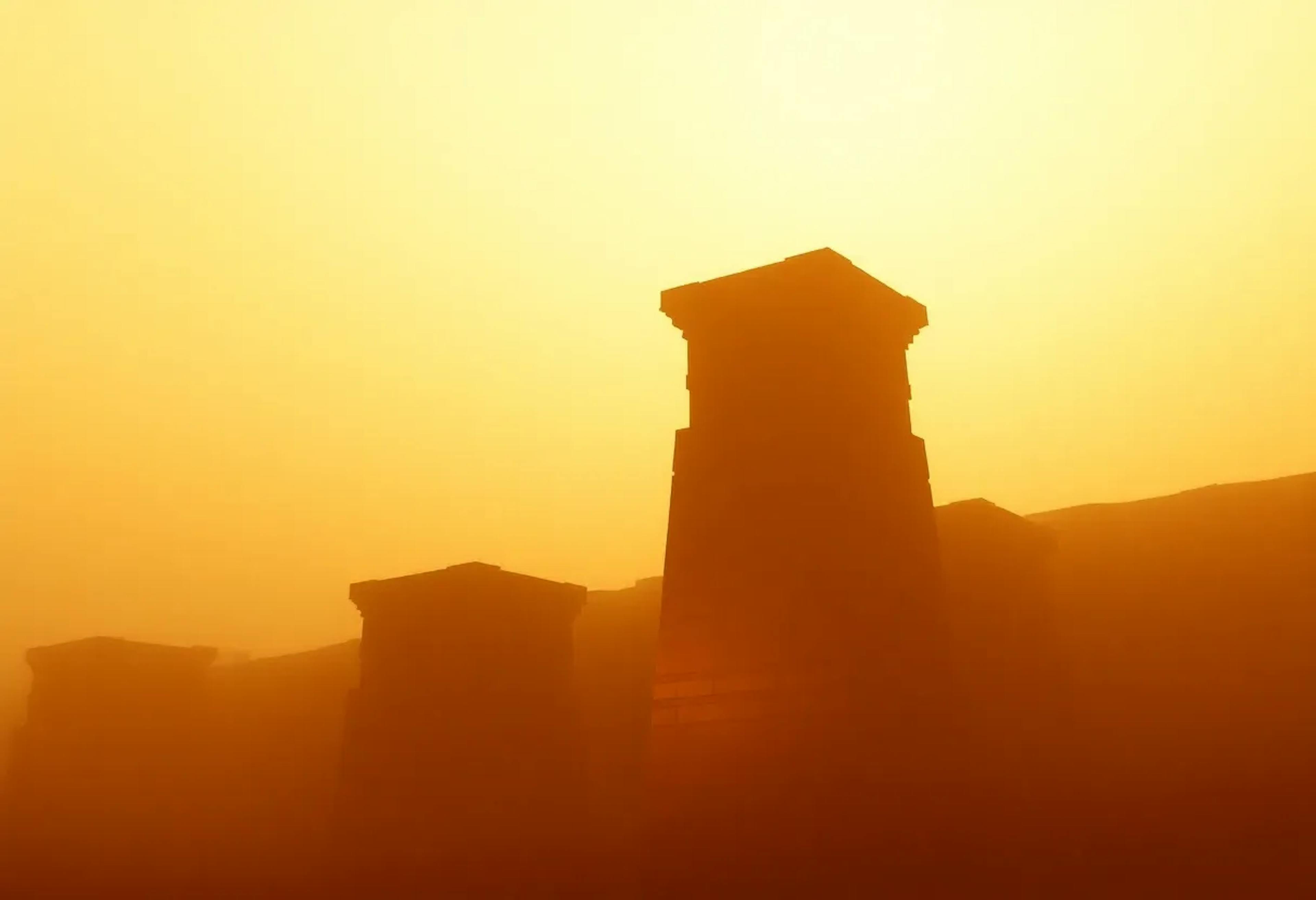 featured image - Flexible Hierarchy Learning: Managing Unknown Node Counts in Curved Space